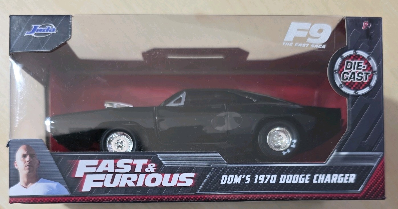 Jada Fast & Furious Dom 1970 Dodge 1:32 Diecast Car Boxed