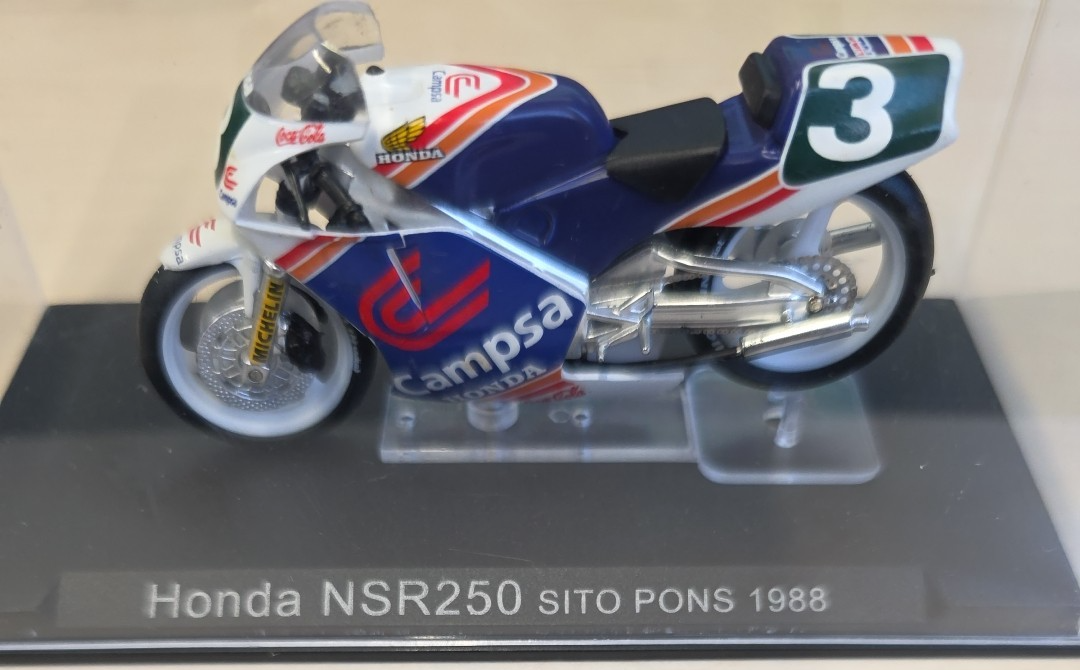 Job Lot 10 MotoGP Motorcycle Models IXO In Cases Ducati Honda Yamaha